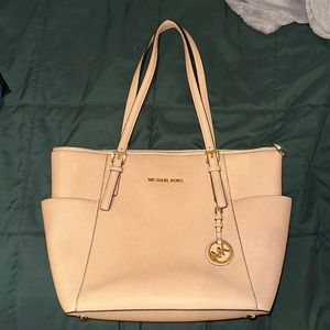 Mauve Michael Kors Purse.